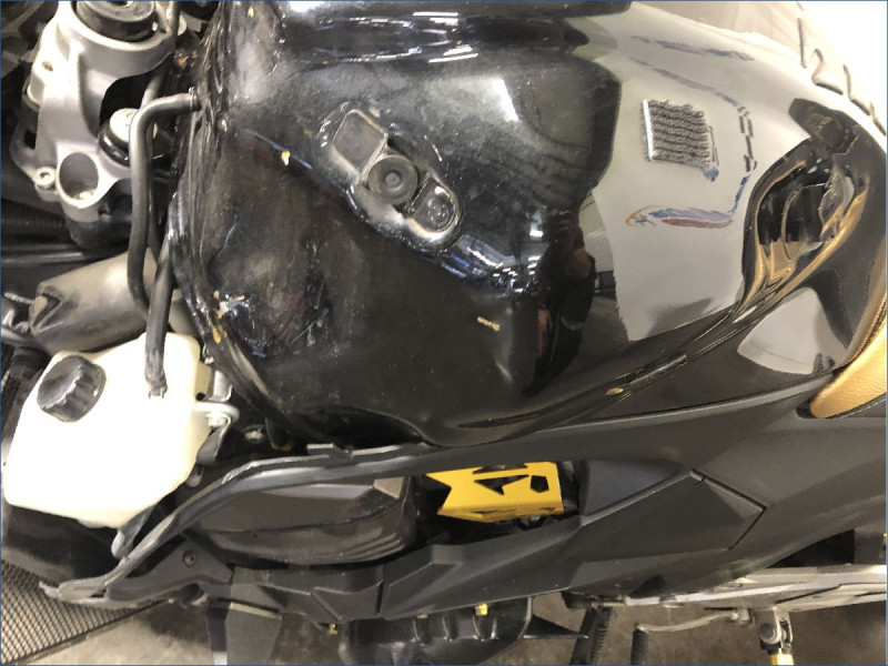 KAWASAKI Z800 