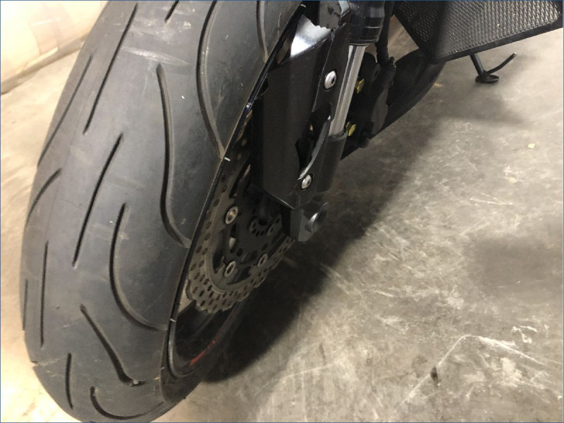 KAWASAKI Z800 