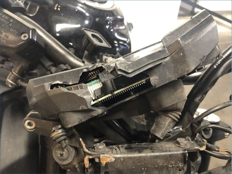 KAWASAKI Z800 