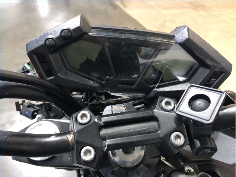 KAWASAKI Z800 