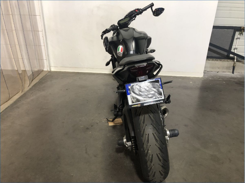 YAMAHA MT07 