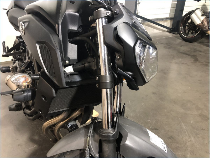 YAMAHA MT07 