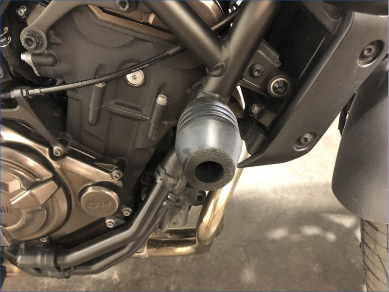 YAMAHA MT07 