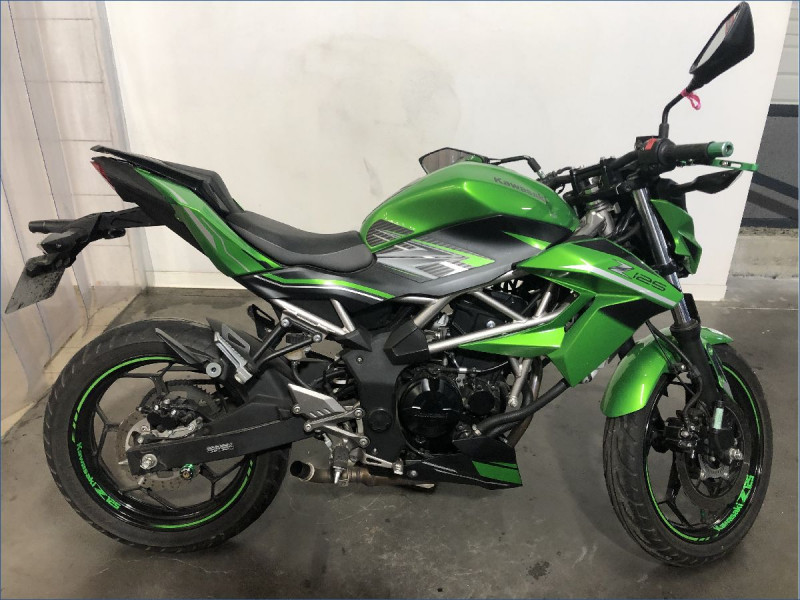 KAWASAKI Z125 