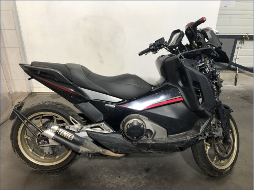 HONDA 750 INTEGRA 