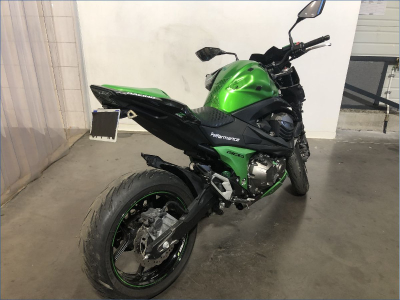KAWASAKI Z800 