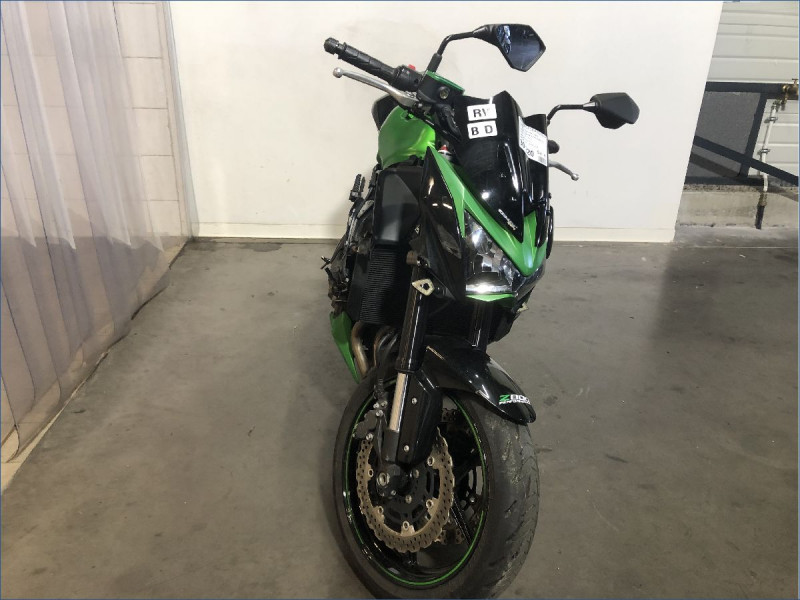 KAWASAKI Z800 