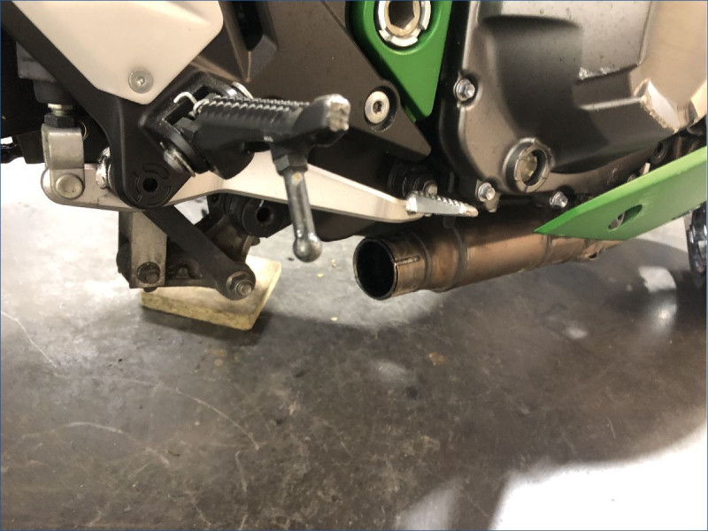 KAWASAKI Z800 