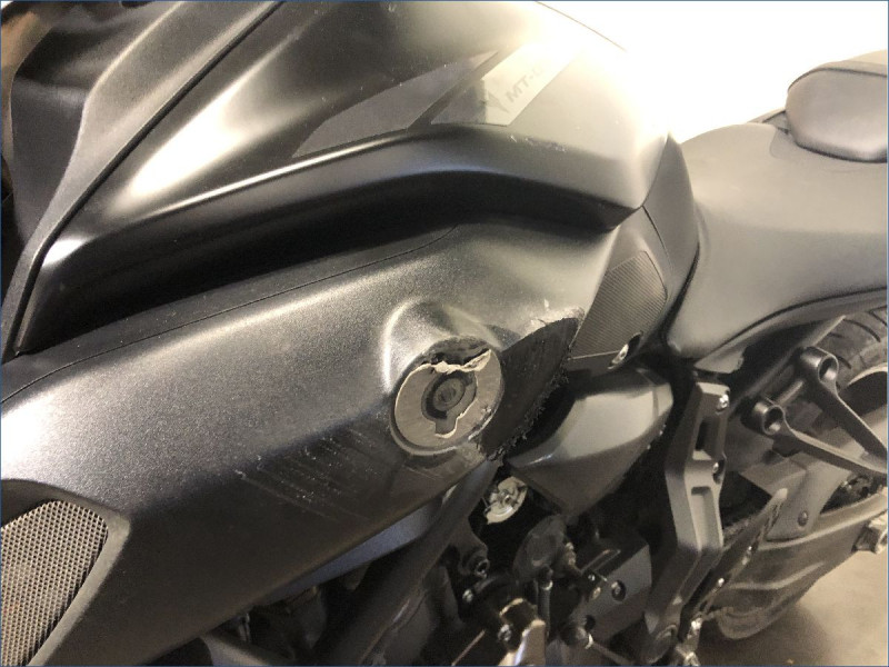 YAMAHA MT07 