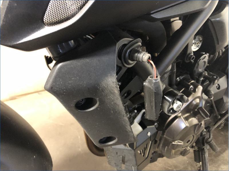 YAMAHA MT07 
