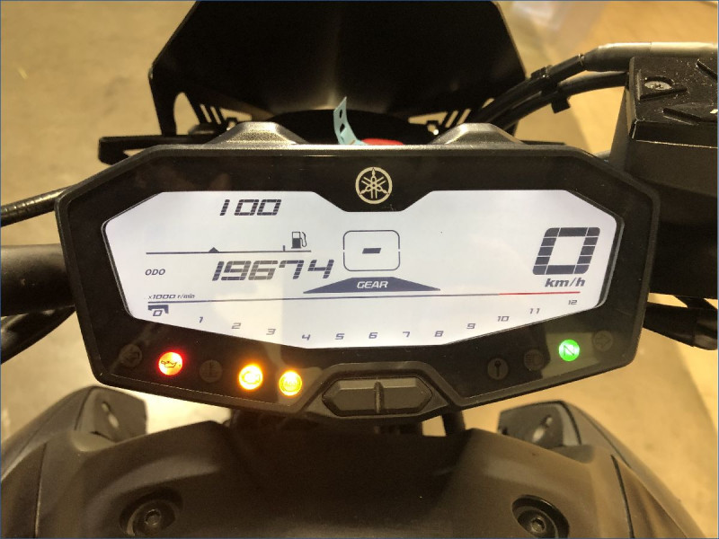 YAMAHA MT07 