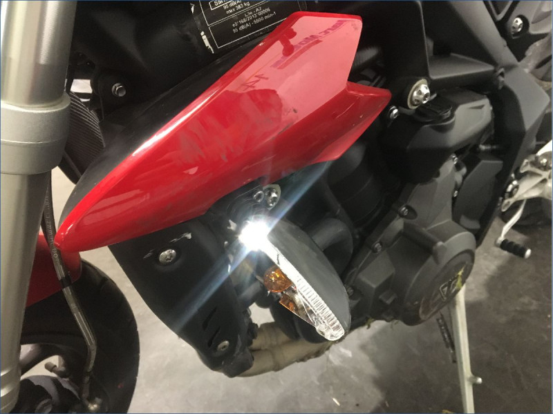 TRIUMPH 660 STREET TRIPLE S 
