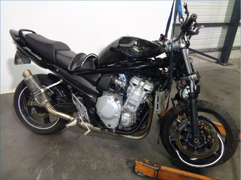 SUZUKI 650 BANDIT N