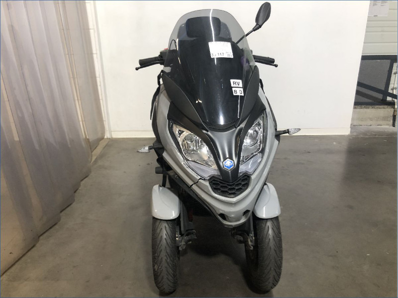 PIAGGIO 300 MP3 HPE