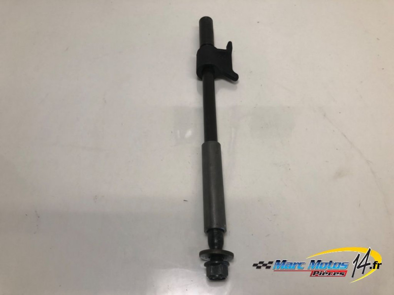 AXE DE ROUE ARRIERE YAMAHA 500 TMAX 2006