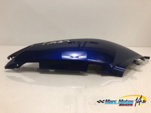 CACHE LATERAL DROIT YAMAHA 500 TMAX 2006