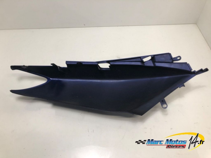 CACHE LATERAL GAUCHE YAMAHA 500 TMAX 2006