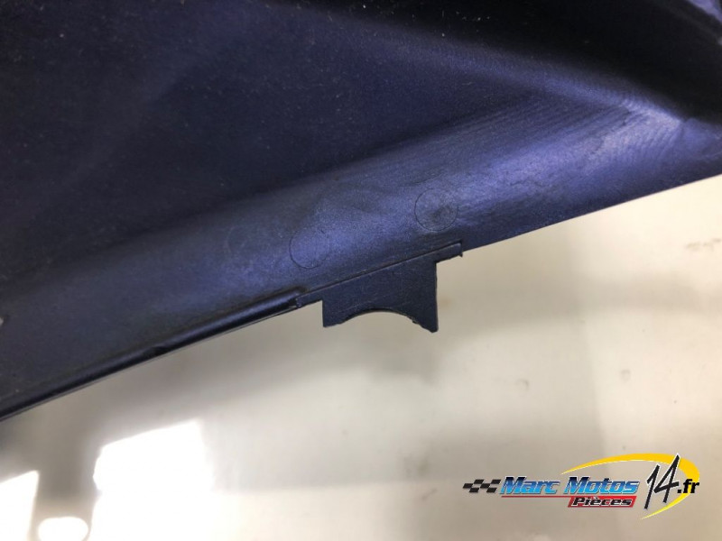 CACHE LATERAL GAUCHE YAMAHA 500 TMAX 2006