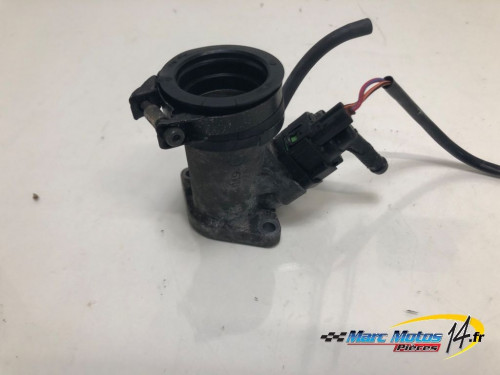 PIPE D&#039;ADMISSION YAMAHA 500 TMAX 2006