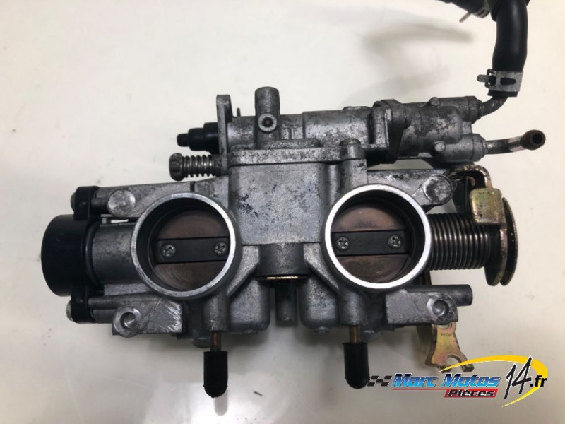 RAMPE D'INJECTION YAMAHA 500 TMAX 2006