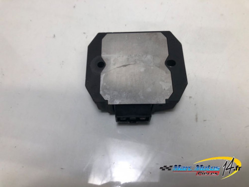 REGULATEUR YAMAHA 500 TMAX 2006