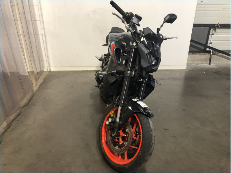 YAMAHA MT09 