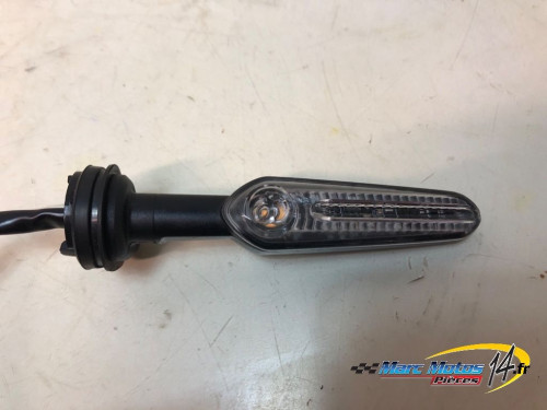 CLIGNOTANT AVANT DROIT YAMAHA MT09 TRACER GT 2023