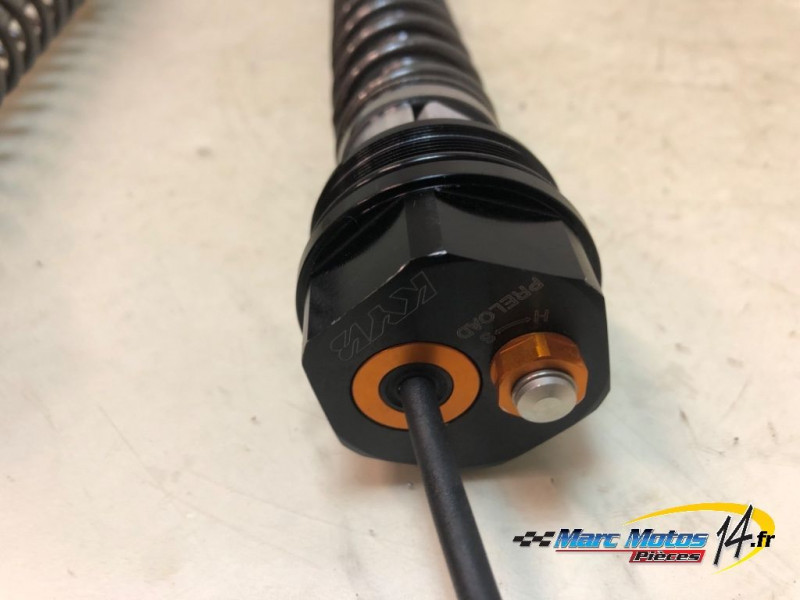INTERIEUR DE FOURCHE YAMAHA MT09 TRACER GT 2023
