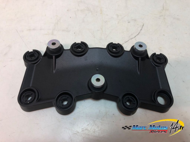 PLASTIQUES ET CAOUTCHOUCS DIVERS YAMAHA MT09 TRACER GT 2023