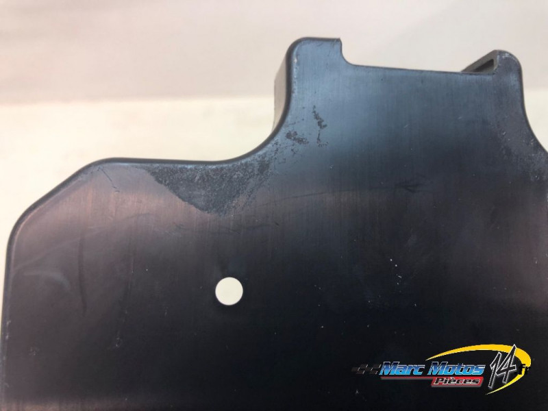 PLASTIQUES ET CAOUTCHOUCS DIVERS YAMAHA MT09 TRACER GT 2023