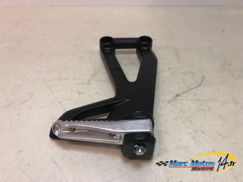 PLATINE ARRIERE DROITE YAMAHA MT09 TRACER GT 2023