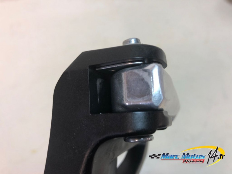 PLATINE ARRIERE DROITE YAMAHA MT09 TRACER GT 2023