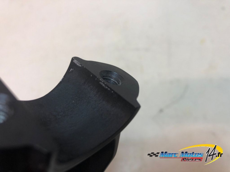 PONTET DE GUIDON YAMAHA MT09 TRACER GT 2023