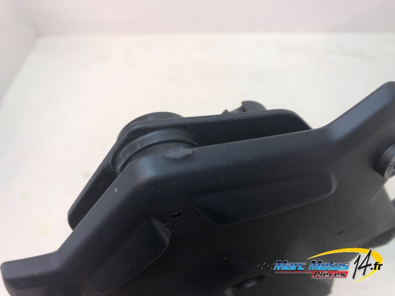 SUPPORT DE BULLE YAMAHA MT09 TRACER GT 2023
