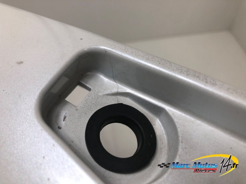 CACHE LATERAL DROIT KAWASAKI ER6 N 2012