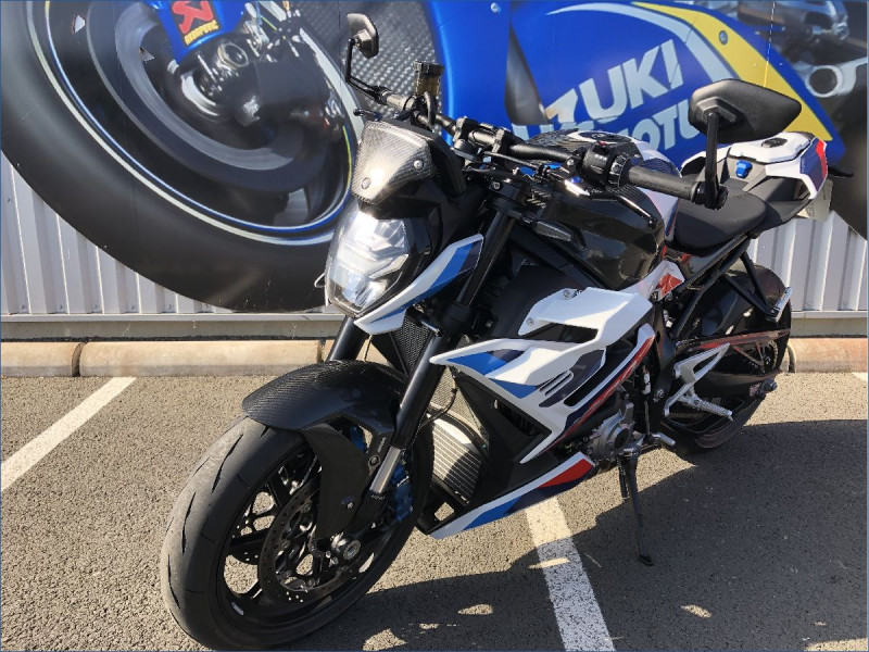 BMW M1000R 