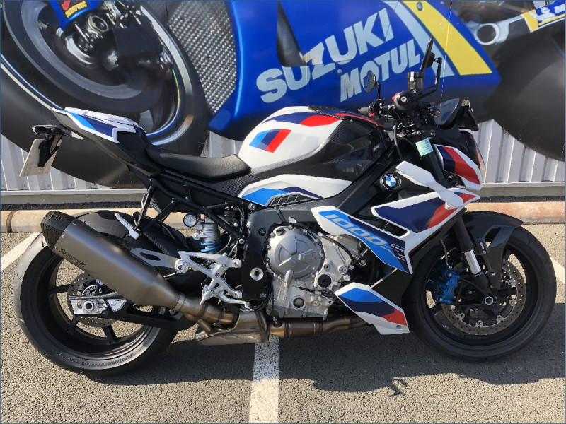 BMW M1000R 