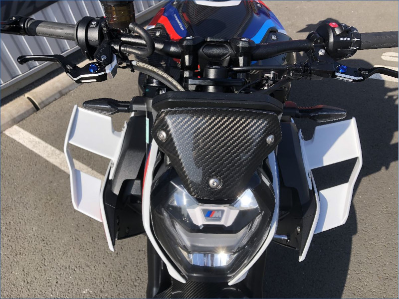 BMW M1000R 