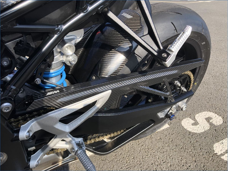 BMW M1000R 
