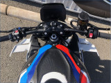 BMW M1000R 