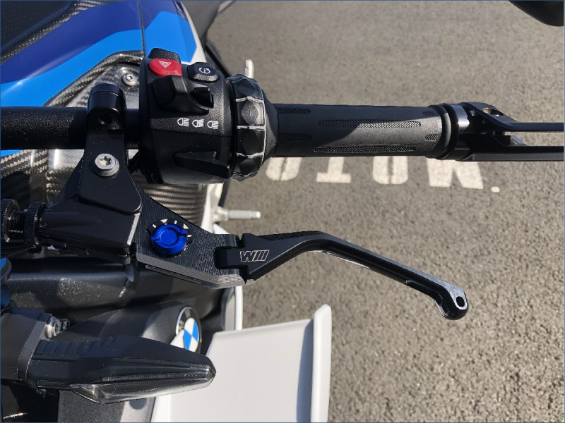 BMW M1000R 