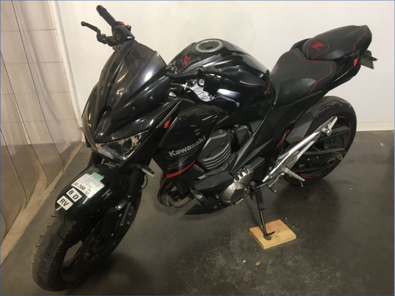 KAWASAKI Z800 E ABS