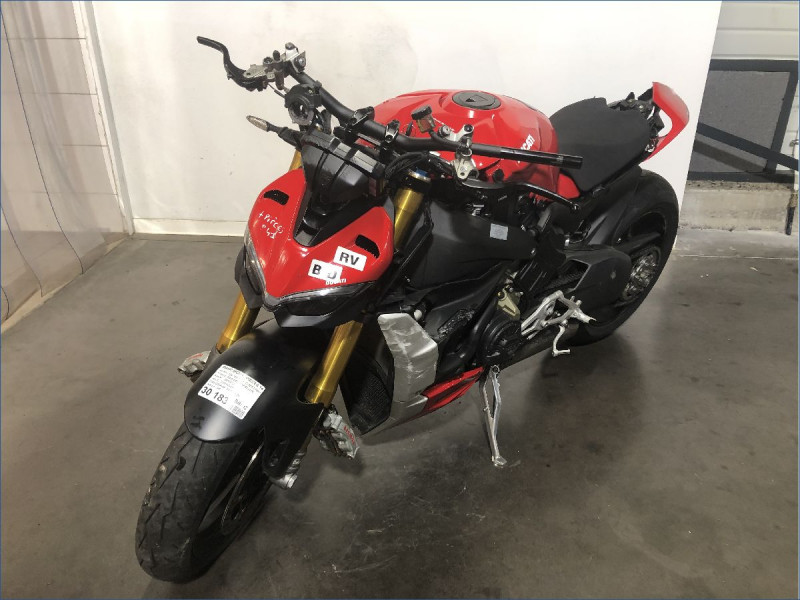 DUCATI 1100 STREETFIGHTER V4 S