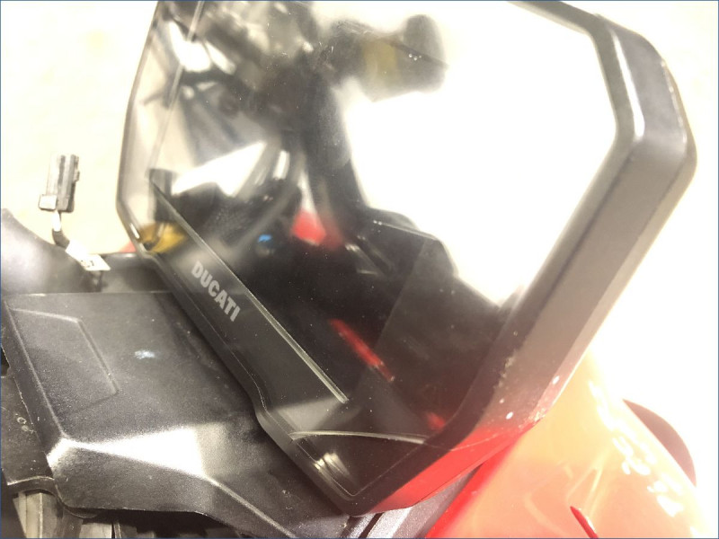 DUCATI 1100 STREETFIGHTER V4 S