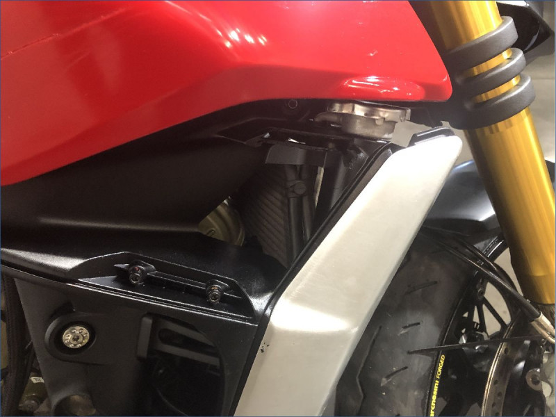 DUCATI 1100 STREETFIGHTER V4 S