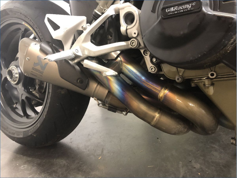DUCATI 1100 STREETFIGHTER V4 S