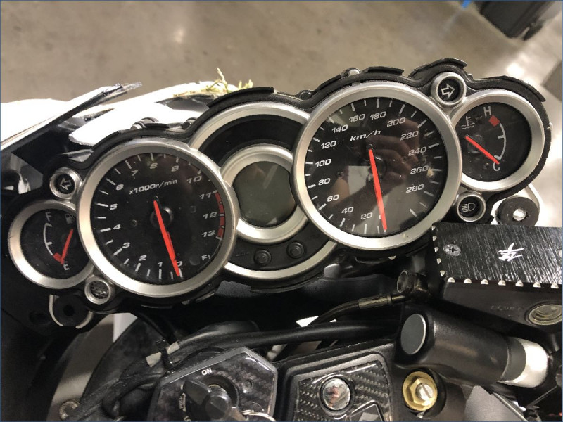 SUZUKI 1340 GSXR HAYABUSA 