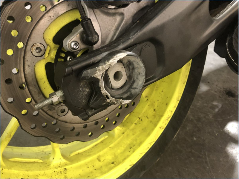 YAMAHA MT07 