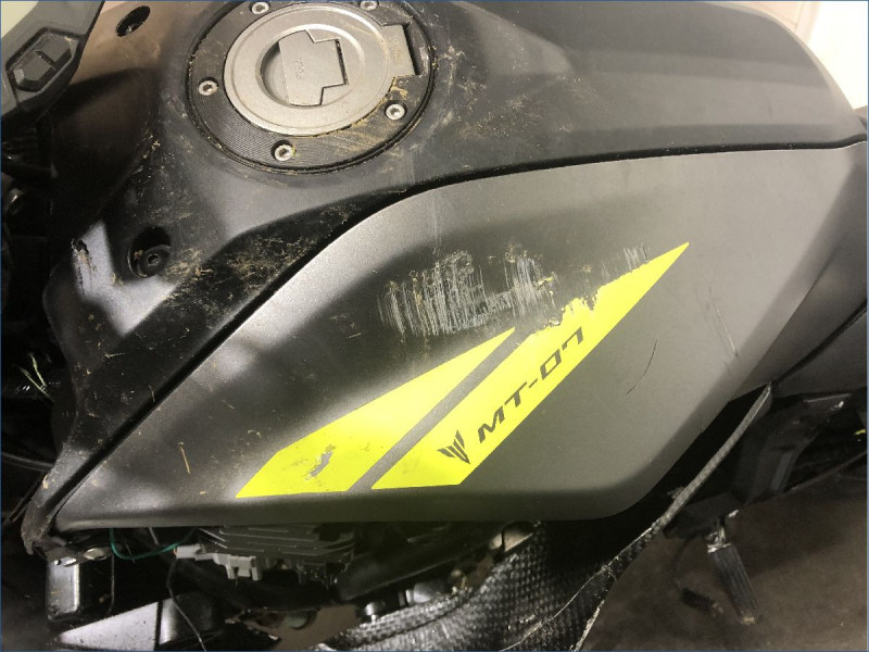 YAMAHA MT07 