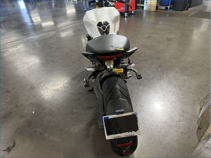 DUCATI 1200 MONSTER S